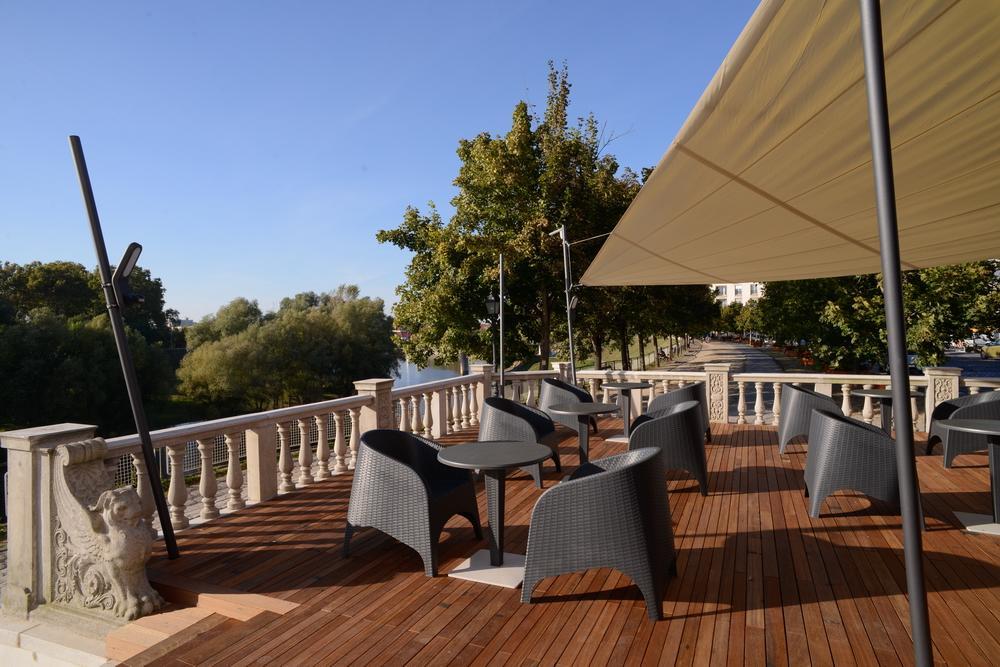 באיה Duna Wellness Hotel מראה חיצוני תמונה