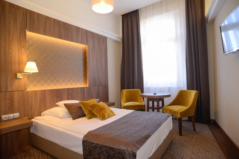 באיה Duna Wellness Hotel מראה חיצוני תמונה